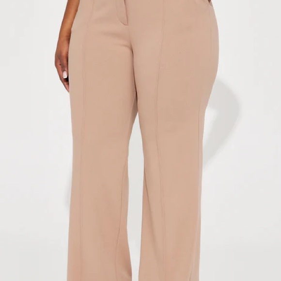 New fashion nova pants - Picture 5 of 11